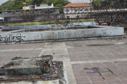 Tareck El Aissami y Pedro Bastidas inspeccionaron obras de rehabilitación de la Plaza Parque Bicentanario