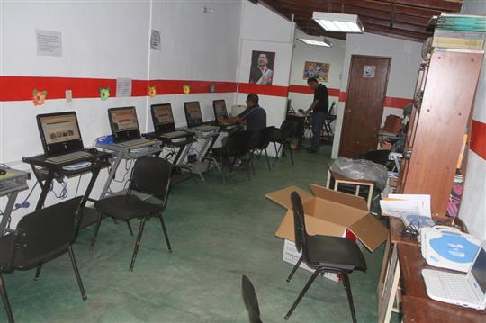 Gobierno Bolivariano de Aragua rehabilita escuela de Cepe