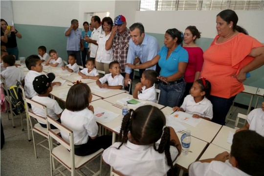 Tareck El Aissami inauguró Escuela Básica Estadal Humberto Miguel Anzola