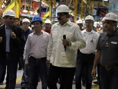 Presidente Maduro realizó visita a planta automotriz Chery. 25 de septiembre de 2013