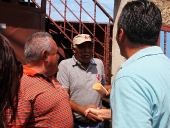 Tareck El Aissami realizó una caminata por el sector Alayón del municipio Girardot. Aseguró que durante su gestión trabajará para desarrollar un plan de rehabilitación de casas en las zonas más humildes. 23 de noviembre de 2012.