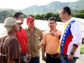 Gobernador El Aissami en unidades de producción agroalimentarias en Aragua. 17 de octubre 2013