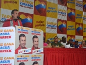 Tareck El Aissami se reunió con integrantes de partidos aliados y el Gran Polo Patriótico (GPP) en la concha acústica del Hotel Maracay. A la reunión asistieron representantes de las organizaciones Tupamaro, Redes, MED, UPV, PPT  y FRC entre otros.  18 de noviembre de 2012.