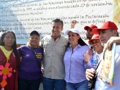 Tareck El Aissami juramenta siete mil damas pertenecientes al Consejo Patriótico de Mujeres de Aragua, a propósito del día internacional de la no violencia a la mujer. 25 de noviembre de 2012.