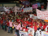 Tareck El Aissami participó en una concentración realizada en la Base Aérea Libertador, donde aseveró que "Aragua será vanguardia de la Gran Misión Vivienda Venezuela". 29 de noviembre de 2012.