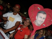 Tareck El Aissami participó en una concentración realizada en la Base Aérea Libertador, donde aseveró que "Aragua será vanguardia de la Gran Misión Vivienda Venezuela". 29 de noviembre de 2012.