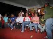 Tareck El Aissami sostuvo un encuentro con representantes de los 25 frentes de motorizados y motorizadas de Aragua. Anunció la creación de una escuela para la formación integral de este sector. 5 de diciembre de 2012.